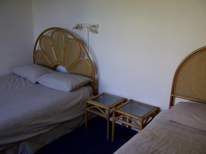 Хостел Jeffreys Bay Backpackers Экстерьер фото